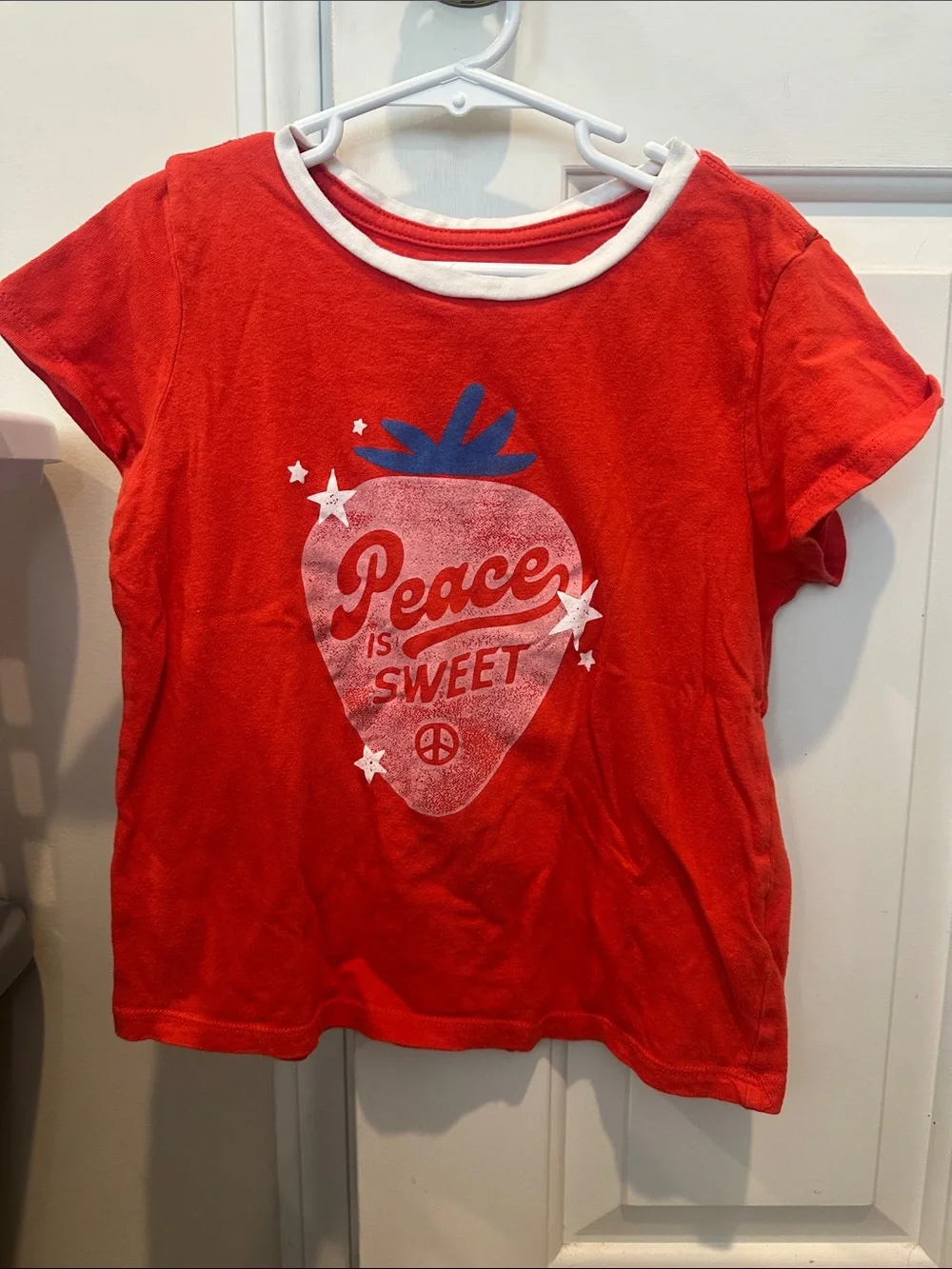 Old Navy Red Short-Sleeve 'Peace Is Sweet' Strawberry Graphic Tee